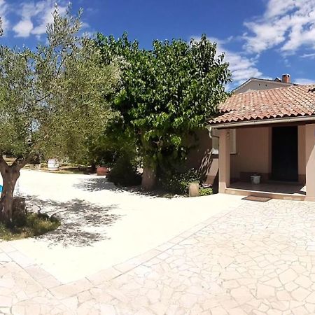 Ferienhaus Aqua Mit Pool Jadreški Εξωτερικό φωτογραφία