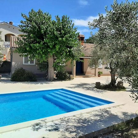 Ferienhaus Aqua Mit Pool Jadreški Εξωτερικό φωτογραφία